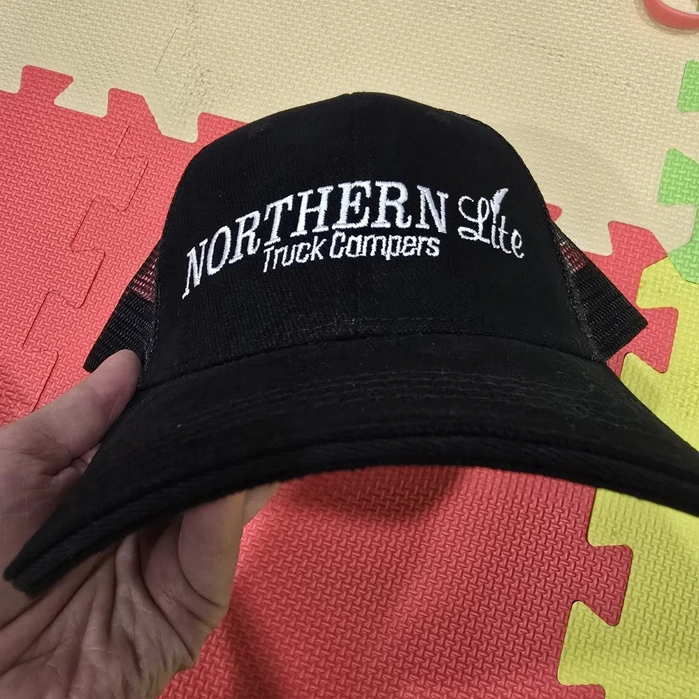 Northern Lite Truck Campers Hat Black Trucker Cap Finn Design Germany‎ Snapback